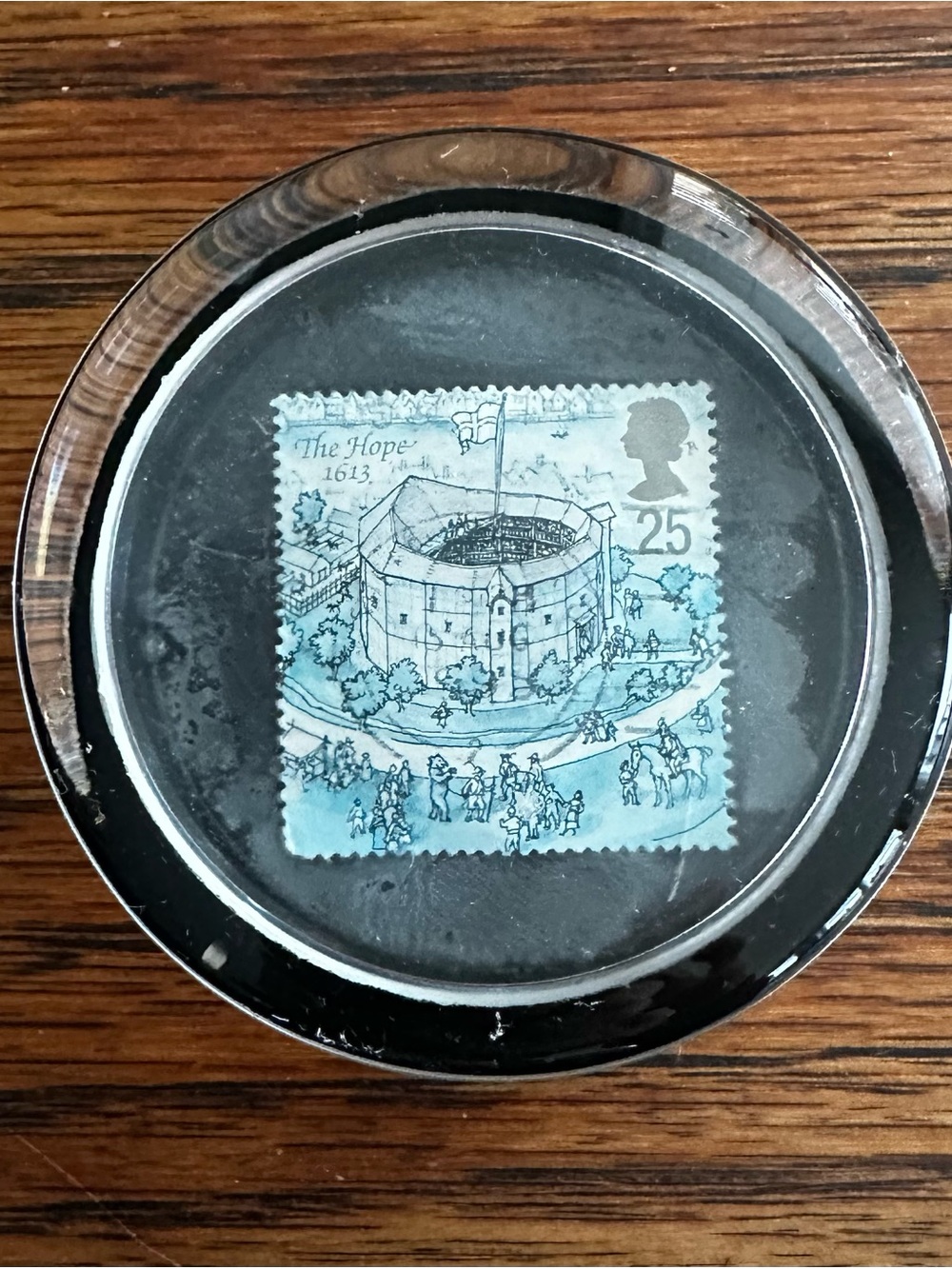Vintage 1995 Collectible Shakespeare Royal Stamp Paperweight